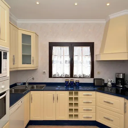 Paradise Private Pool By Pvl Βίλα