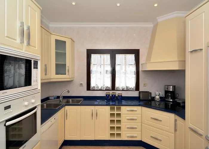 Paradise Private Pool By Pvl Βίλα