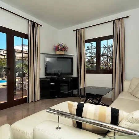 Paradise Private Pool By Pvl *